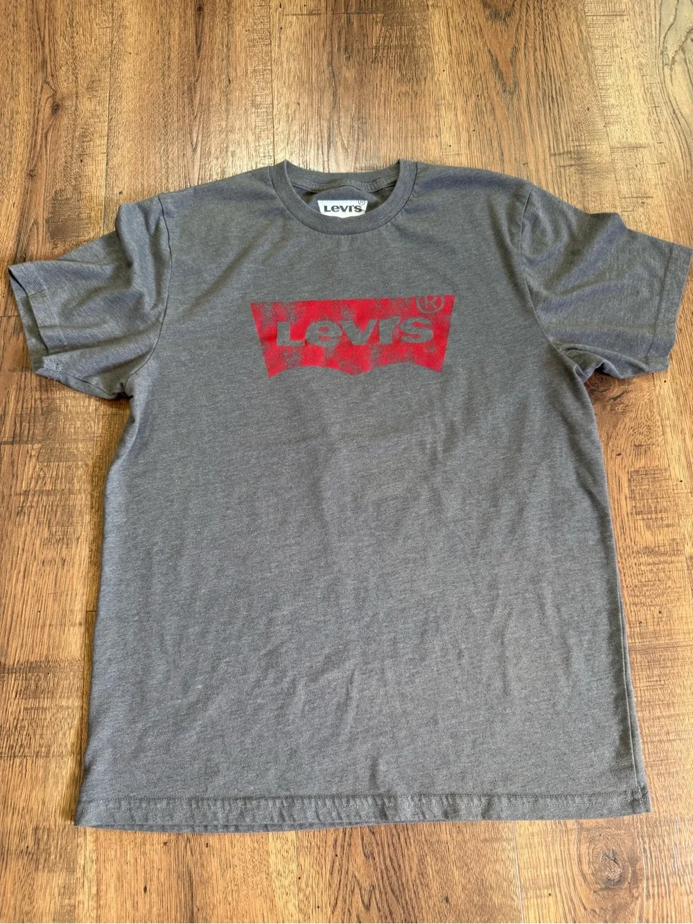 LEVI’S Housemark Men's Gray/Red Logo Graphic Crew Neck Short Sleeve T-Shirt M